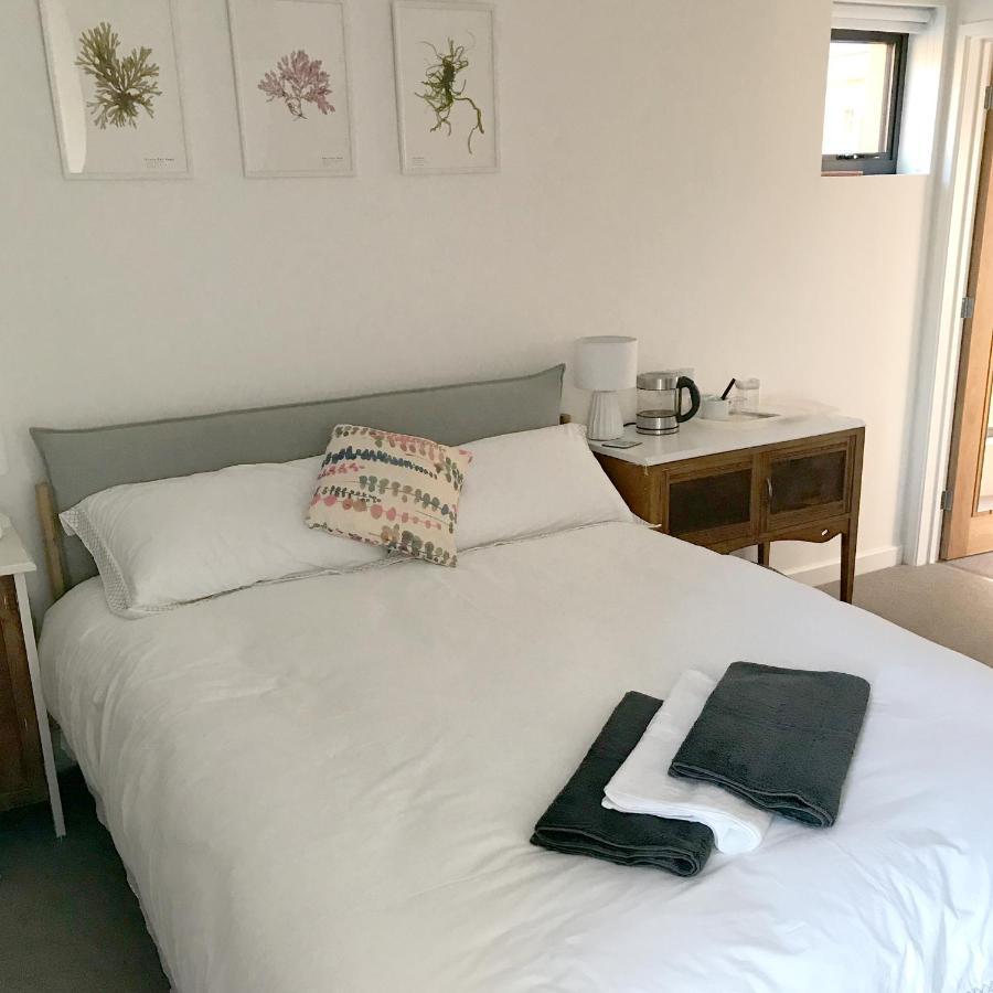 Morecombelake Uplands Garden B&B 외부 사진